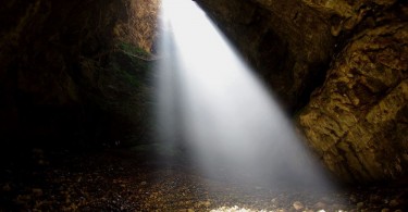 lumière grotte